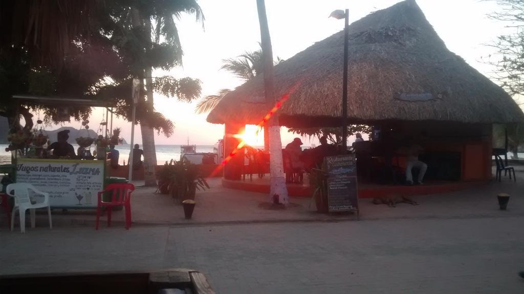 Hostal Palohe Taganga Exterior photo